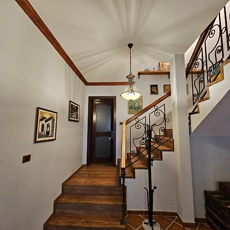 Vila Dani Near Castle And Old Bazar Krujë المظهر الخارجي الصورة